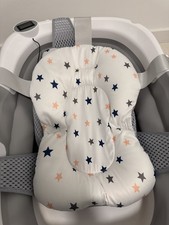 Badewanne für Neugeborene und